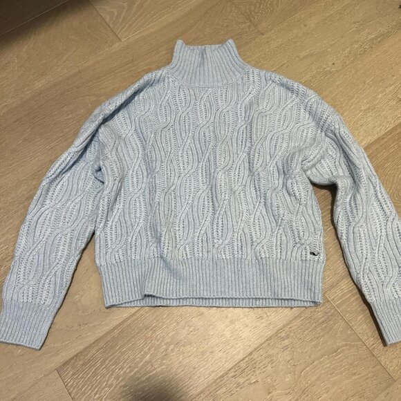 Vineyard Vines Sweater - Picture 1 of 1